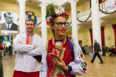 Ксения Собчак в вышиванке