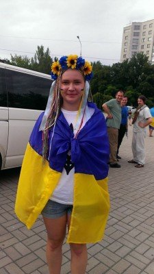 Украиночки в Мариуполе - Mariupol-Ploshad-02.jpg (77.68 Кіб) Переглянуто 7761 раз Украиночки в Мариуполе
