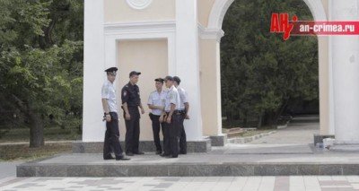 Центр Симферополя сегодня, в районе памятника Тарасу Шевченко