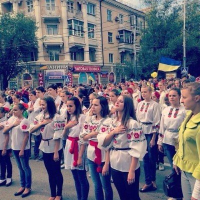 Парад вышиванок в Мариуполе - 30495809.jpg (106.64 Кіб) Переглянуто 7641 раз Парад вышиванок в Мариуполе