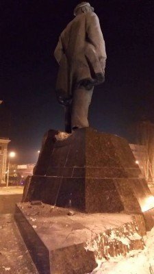 Почти в профиль