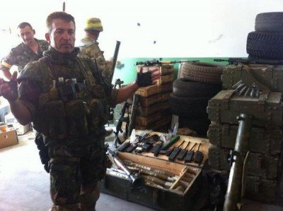 Солдаты нацгвардии говорят террористам &quot;Спасибо!&quot; за оставленные боеприпасы