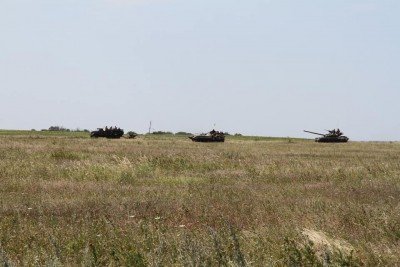 Танки в Донецких степях